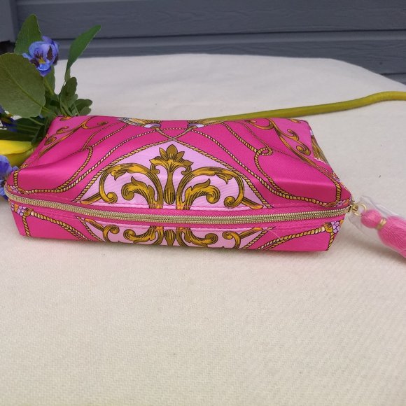 New Estee Lauder Makeup with New Bag. - Picture 6 of 9